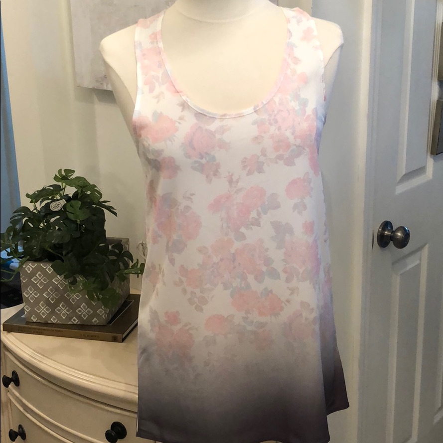 Stranded Size Small Top